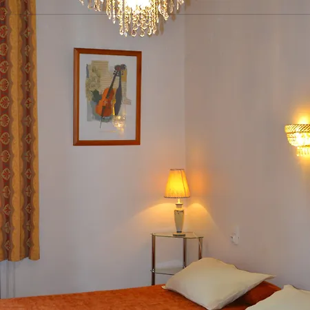 Du Parc 2* Cambo-les-Bains